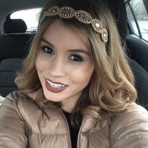 Meet your Posher, Angie